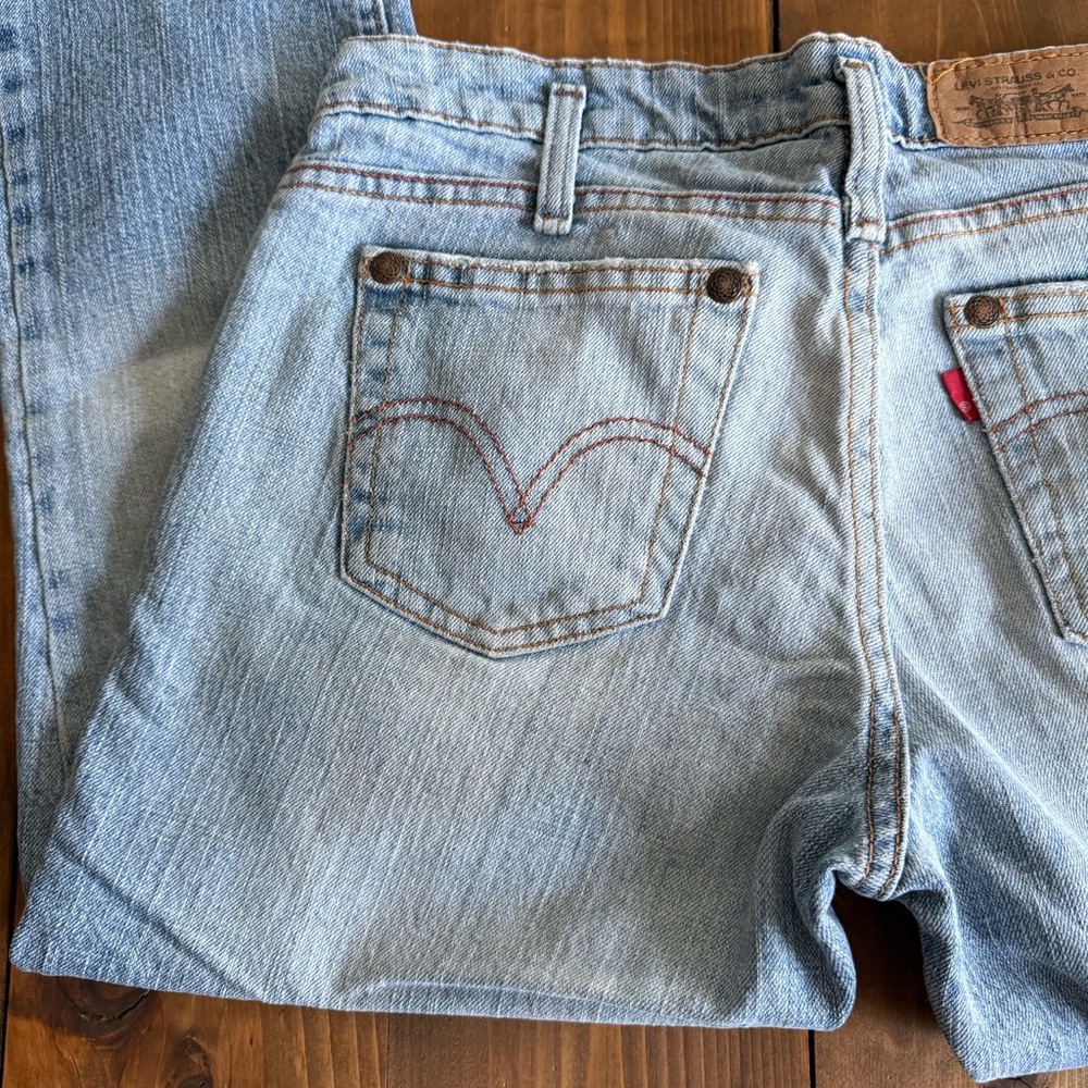 Levi's 545 Light Wash Low Skinny Cropped Denim Jeans - Picture 9 of 12